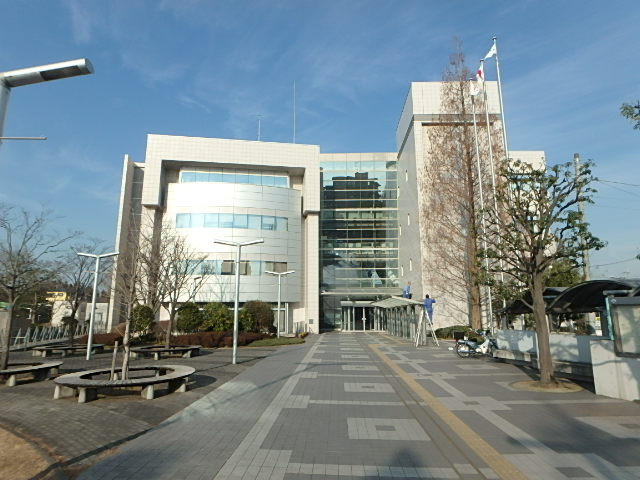 役所　泉区役所（役所）まで550m