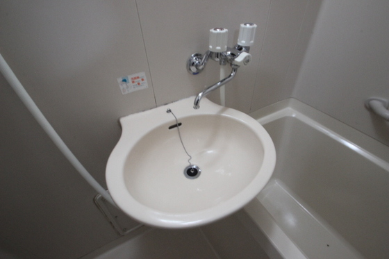 洗面設備　※別部屋のお写真です。