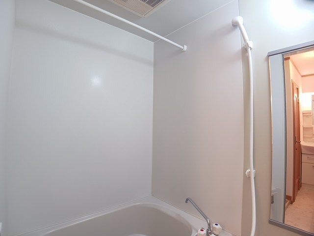 バス・シャワールーム　※写真を準備中のため、同シリーズの写真をご参照ください。