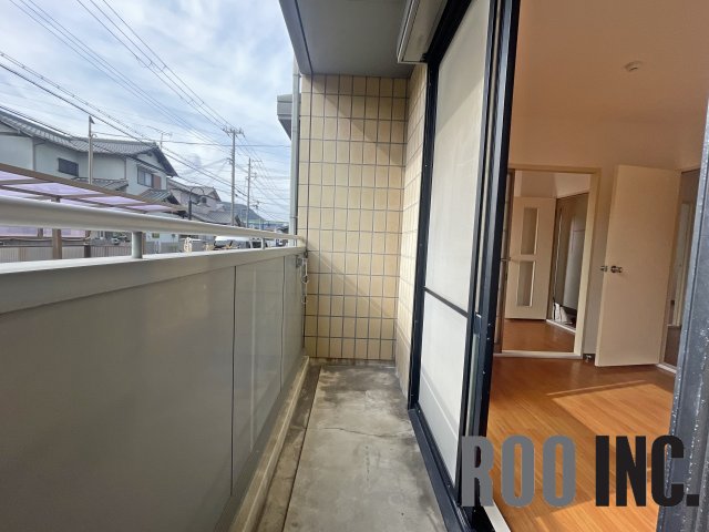 ウォームフロント岡田の内装写真