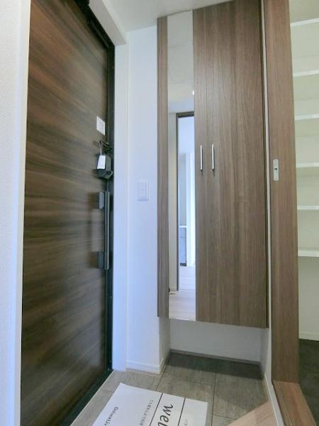 玄関　★２０２５年９月新築★都市ガスで経済的★