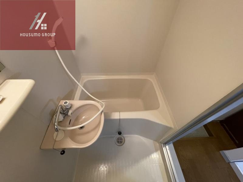 バス・シャワールーム　日々の疲れを癒すお風呂付です