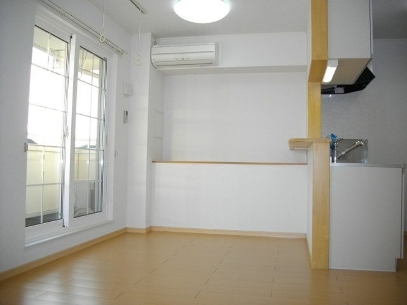 居室・リビング　図面と現状に相違がある場合には現状を優先