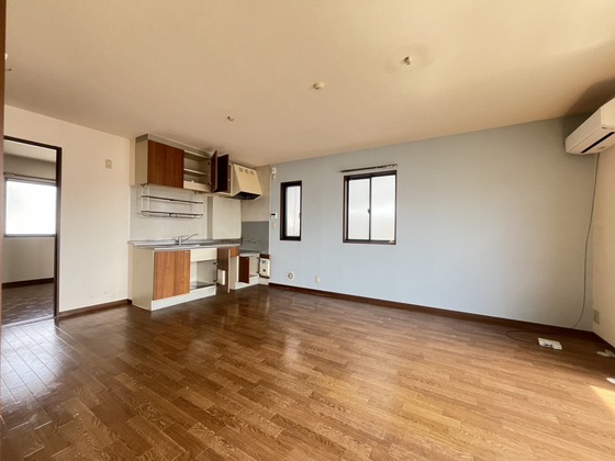 居室・リビング　※別部屋の写真です