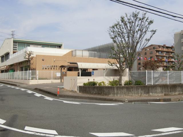 幼稚園・保育園　北こども園（幼稚園・保育園）まで214m