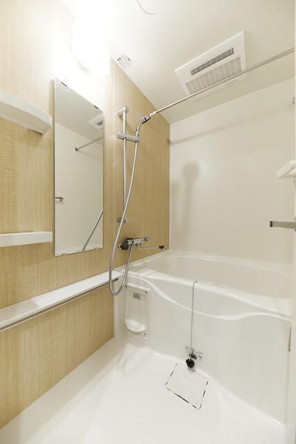 バス・シャワールーム　バス
