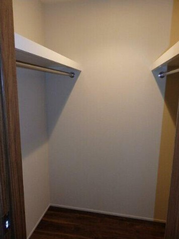 収納　※こちらのお写真は他部屋になり参考写真です