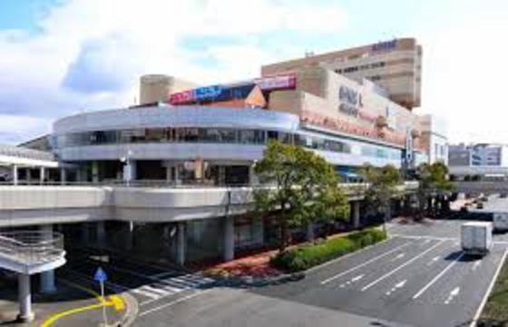 ショッピングセンター　アルパーク（ショッピングセンター）まで550m