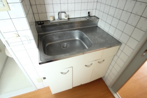 キッチン　※別部屋の写真です