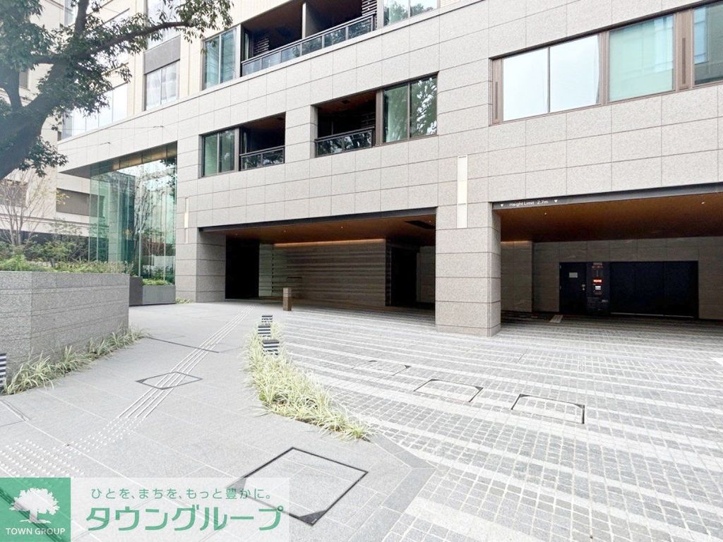 エントランス　部屋探しは株式会社　タウンハウジング　までお気軽にお問合せ…