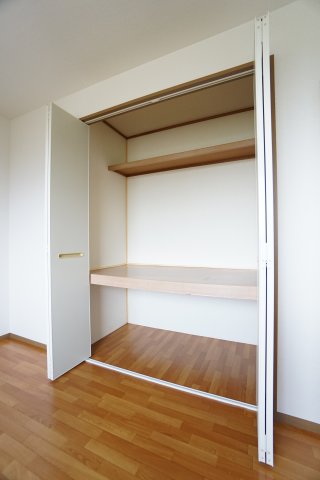 収納　※同物件・反転タイプの写真です。