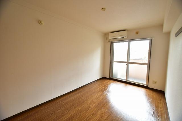 居室・リビング　日当りも良好♪