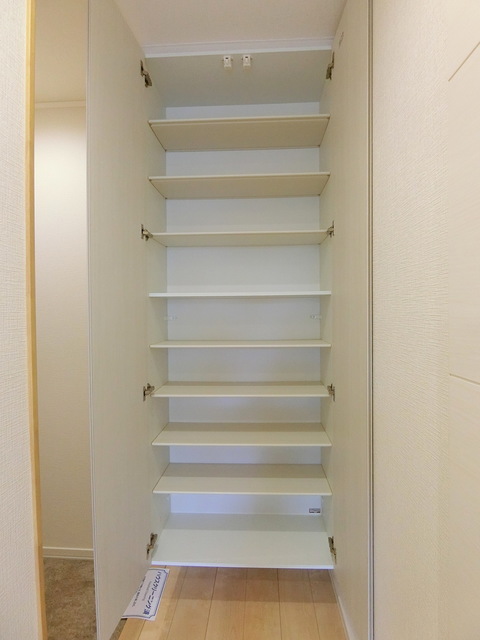 玄関　★大型シューズBOX★