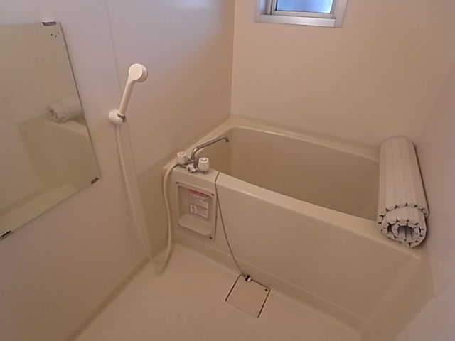バス・シャワールーム　浴室