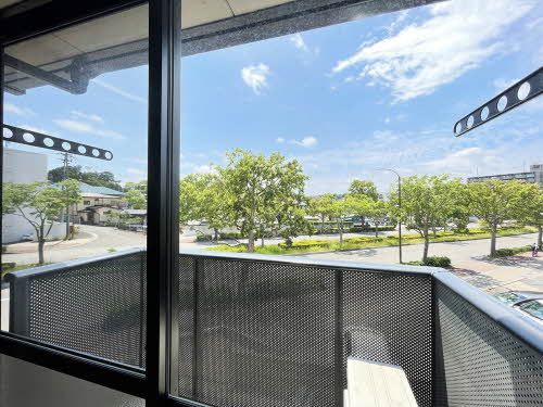 バルコニー　バルコニー