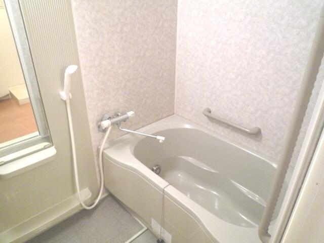 バス・シャワールーム　?