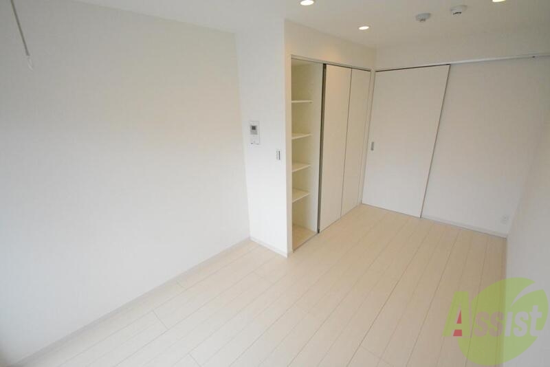 居室・リビング　明るい洋室です。