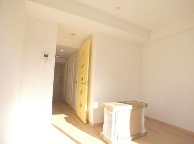 その他部屋・スペース　清潔感のあるフローリングのお部屋です