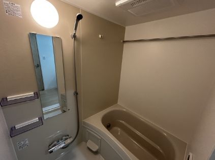 ＪＲ宇野線 備前西市駅 徒歩20分 3階建 築1年の風呂写真