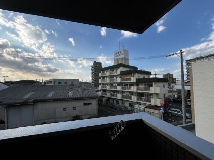 ＪＲ宇野線 備前西市駅 徒歩20分 3階建 築1年の内装写真