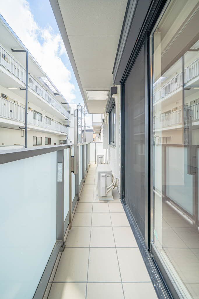 バルコニー　バルコニー