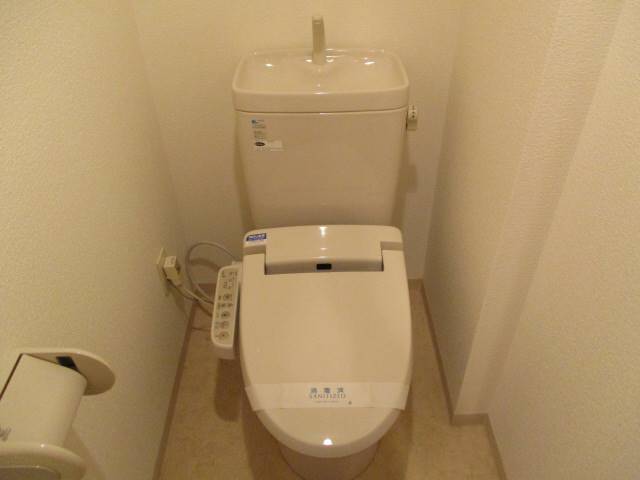 トイレ　トイレ