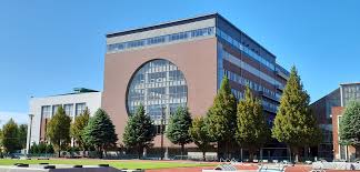 大学・短大　私立日本女子体育大学（大学・短大）まで2352m