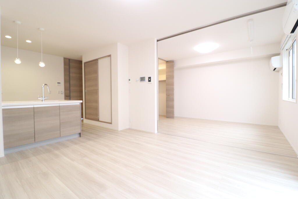 居室・リビング　リビング