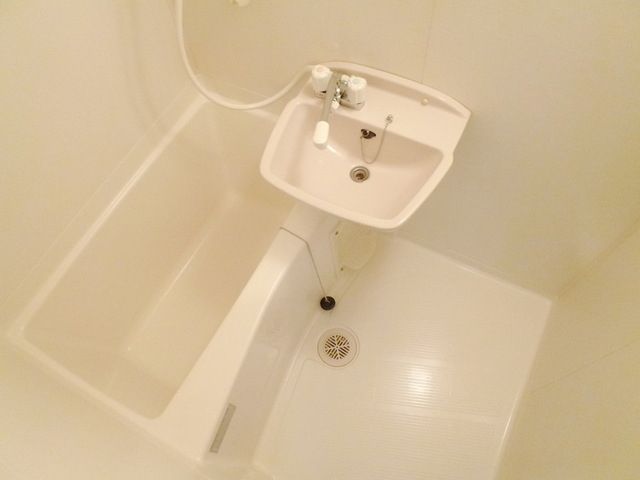 バス・シャワールーム　★もちろんバストイレ別★