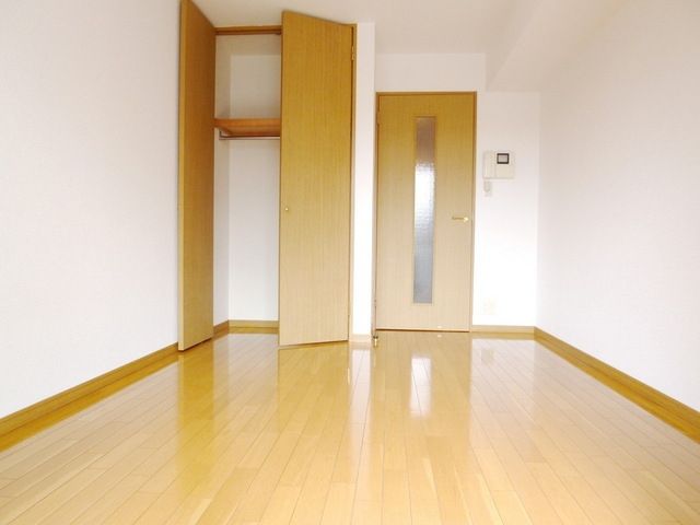 その他部屋・スペース　★６．４帖の洋室です★