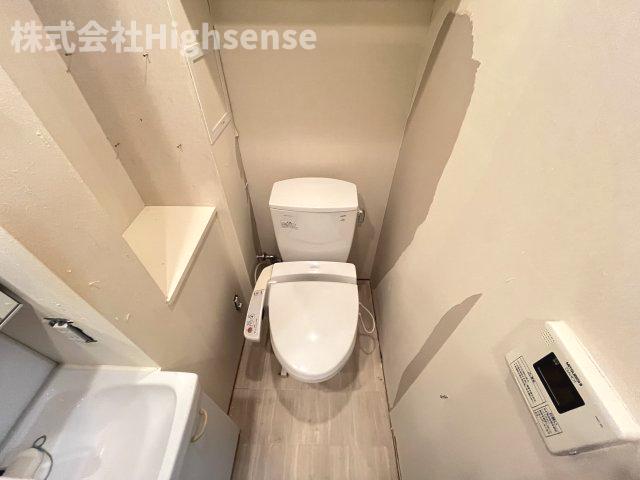 トイレ　落ち着いたトイレです