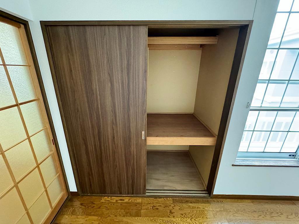 レジェンド山の寺の内装写真