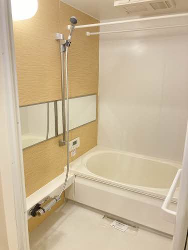 バス・シャワールーム　浴室