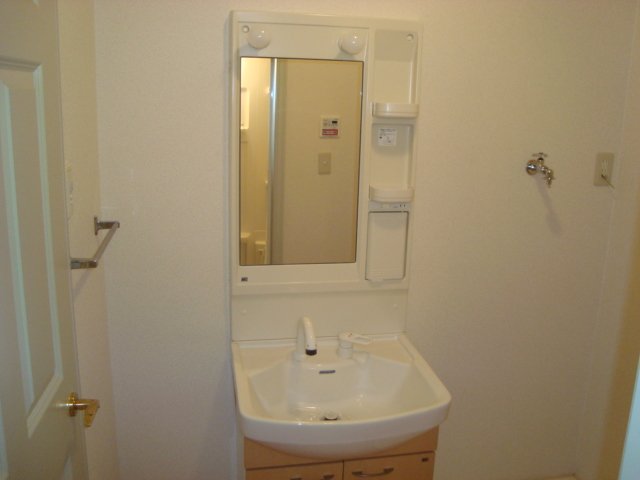 洗面設備　洗髪洗面化粧台