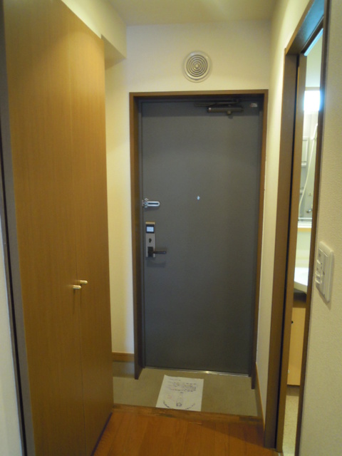 玄関　参考写真