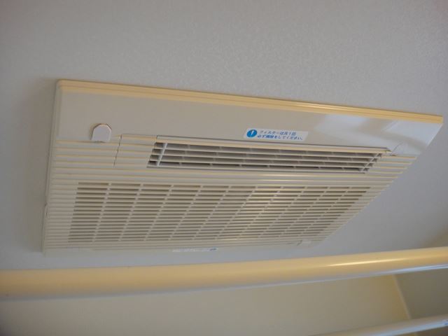 その他設備　浴室乾燥機