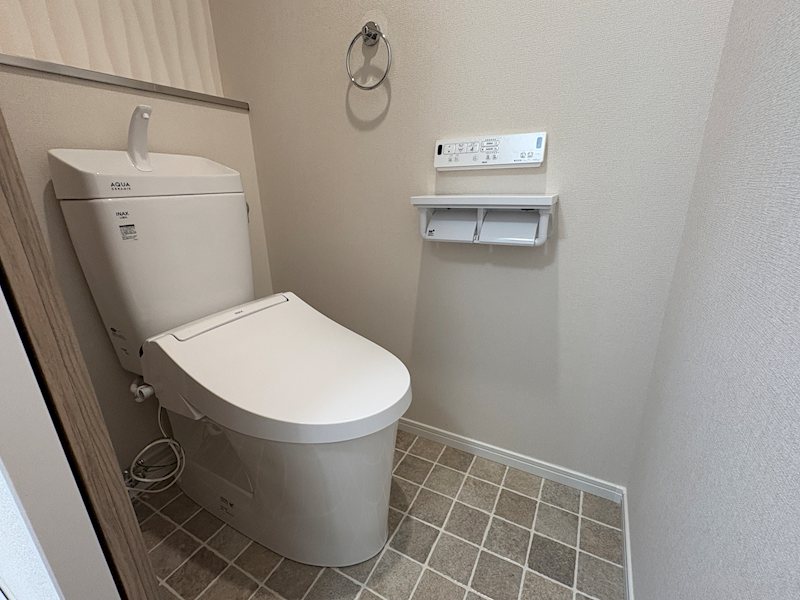 トイレ　清潔感のあるトイレです