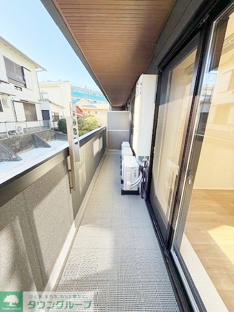 バルコニー　バルコニー