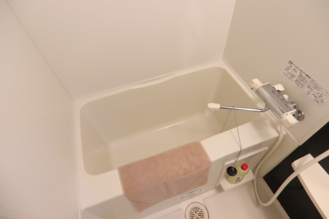 バス・シャワールーム　※別室の参考写真の為、現況優先です。