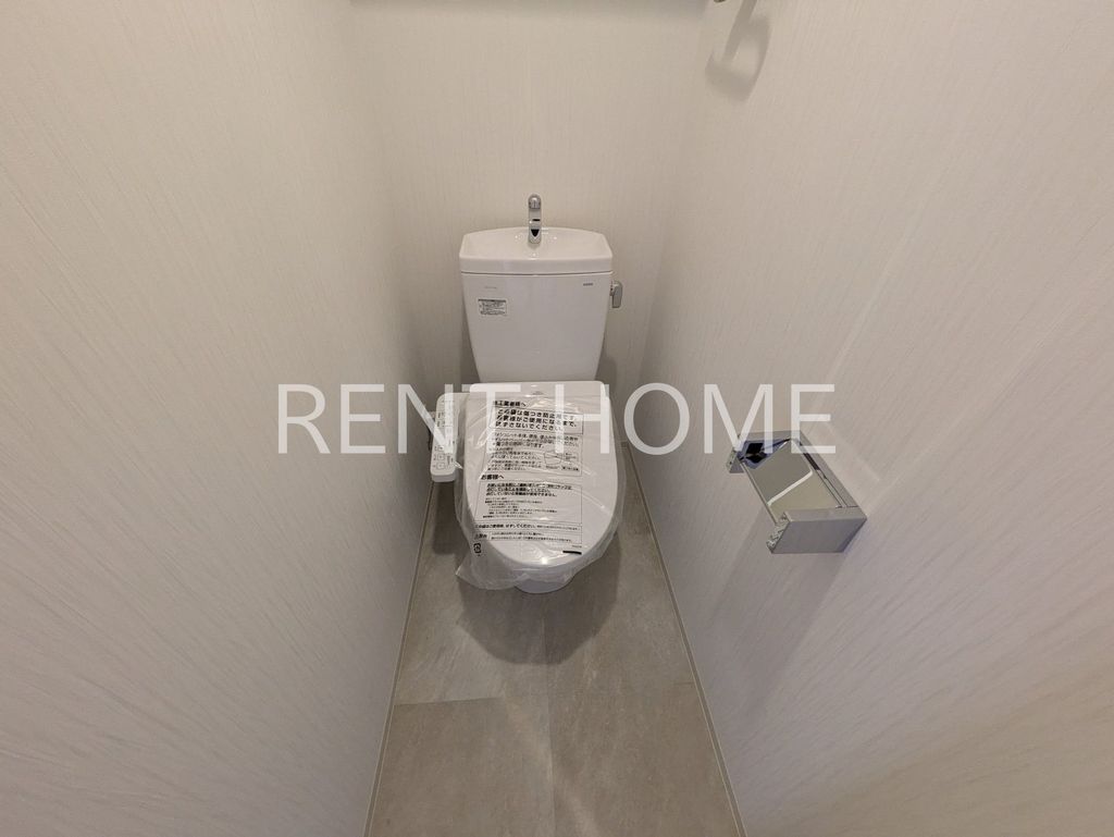 トイレ　ウォシュレット付き