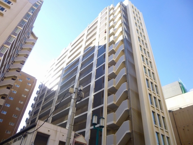 建物外観　ライオンズ府中駅前