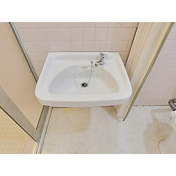 洗面設備　洗面所