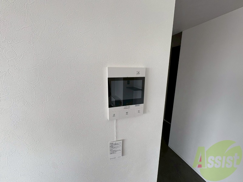 セキュリティ　ＴＶモニター付インターホンです。来客者の顔が見えるので安心！