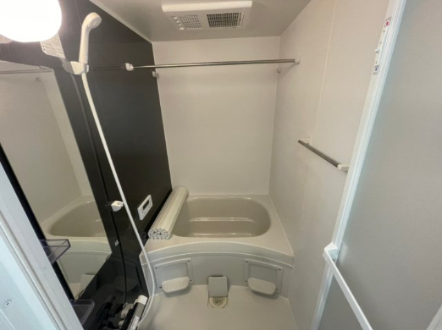 バス・シャワールーム　同シリーズ物件の写真になります※現況優先