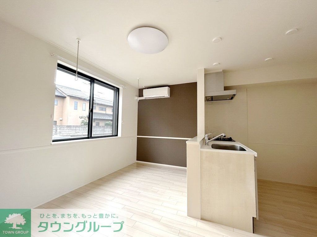 居室・リビング　キッチン