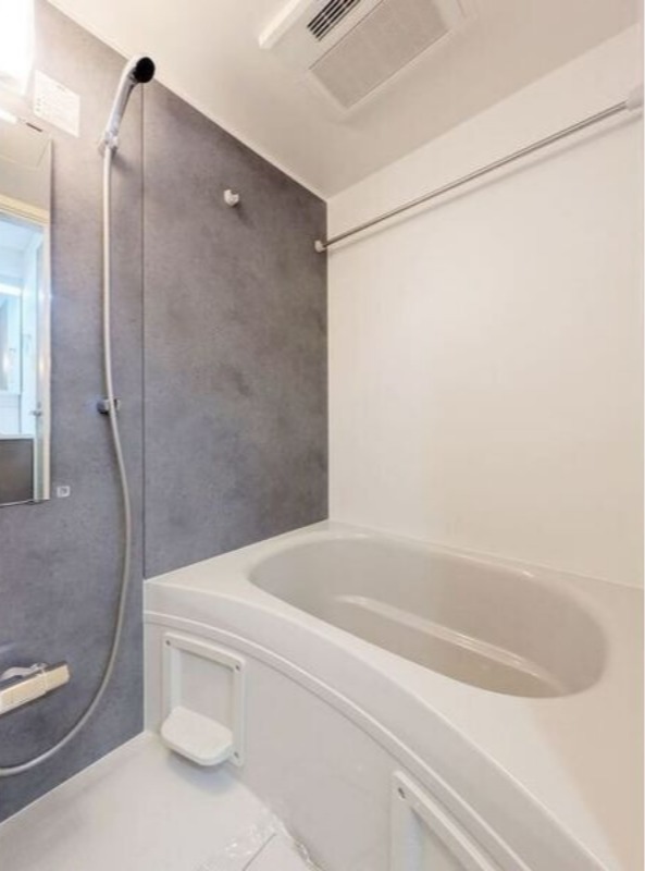 バス・シャワールーム　図面と現状に相違がある場合には現状を優先