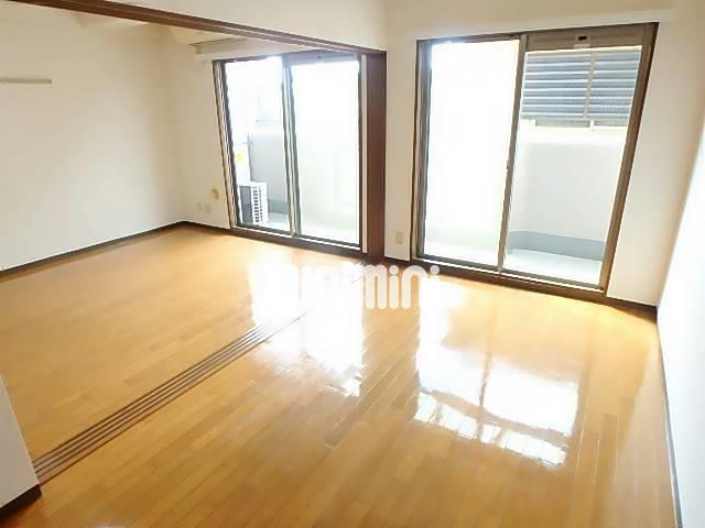 居室・リビング　他号室参考写真です