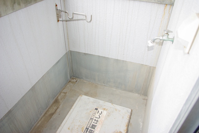 バルコニー　お洗濯にも便利なバルコニー付き