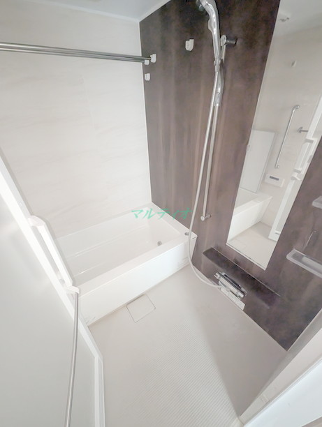 バス・シャワールーム　浴室