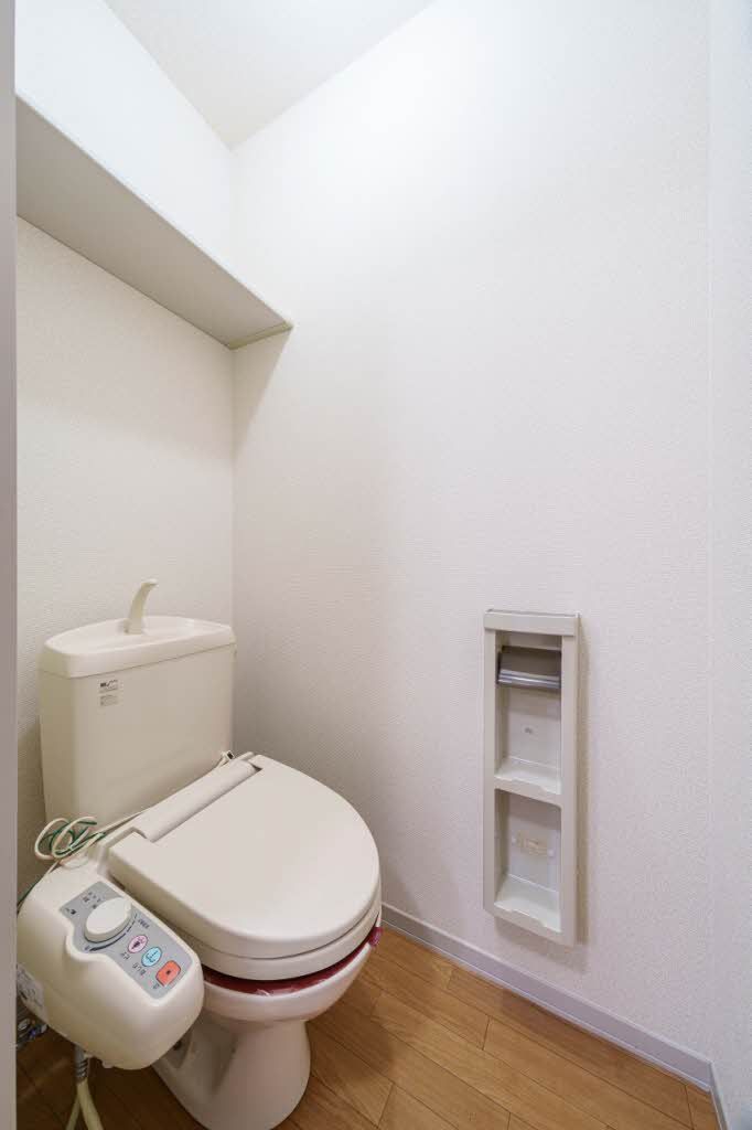 トイレ　トイレ